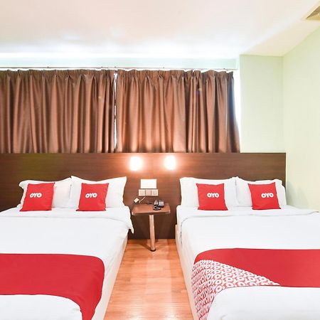 Hotel O G Home Hotel, Kota Bharu, Kelantan. Buitenkant foto