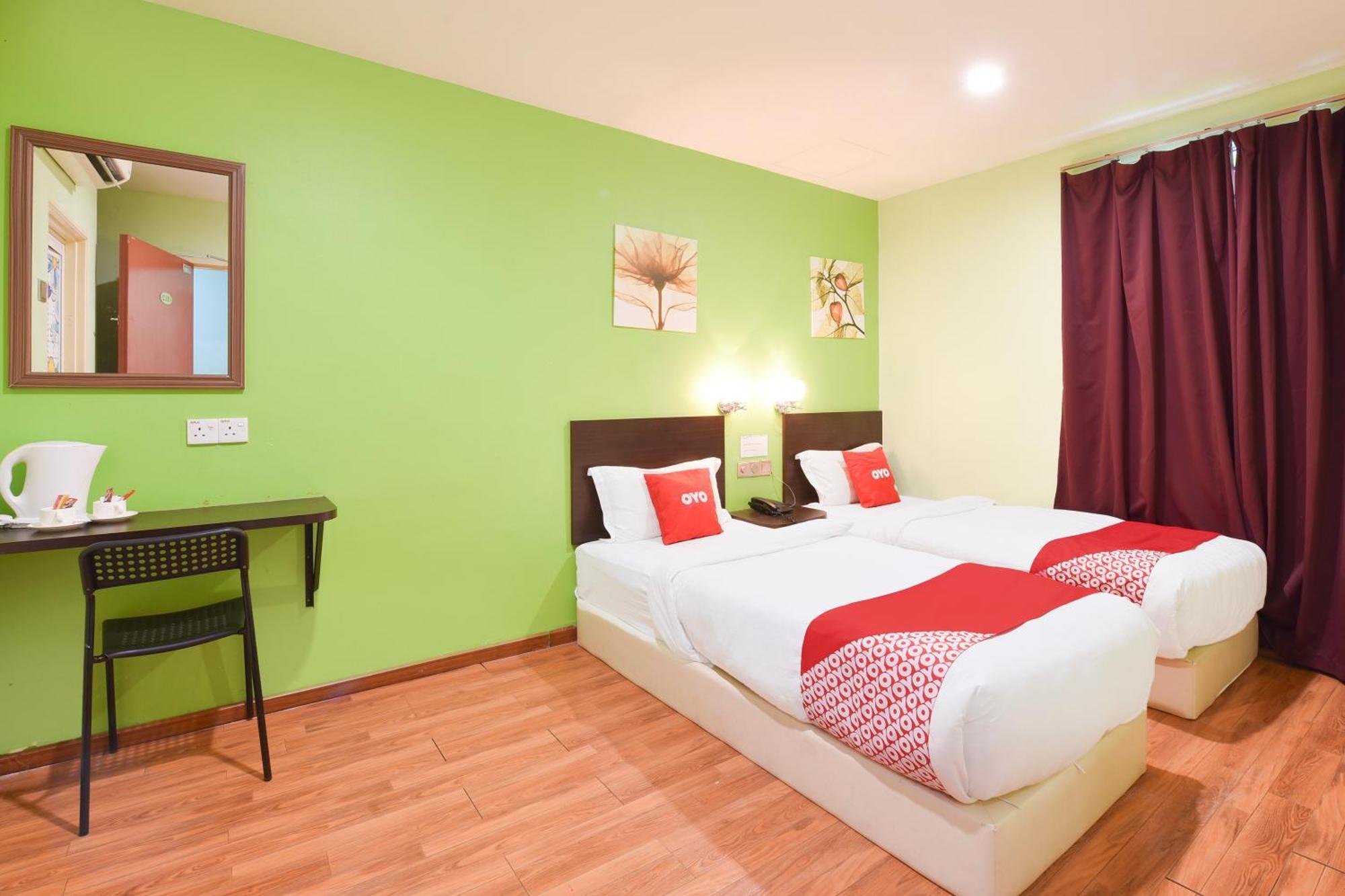 Hotel O G Home Hotel, Kota Bharu, Kelantan. Buitenkant foto