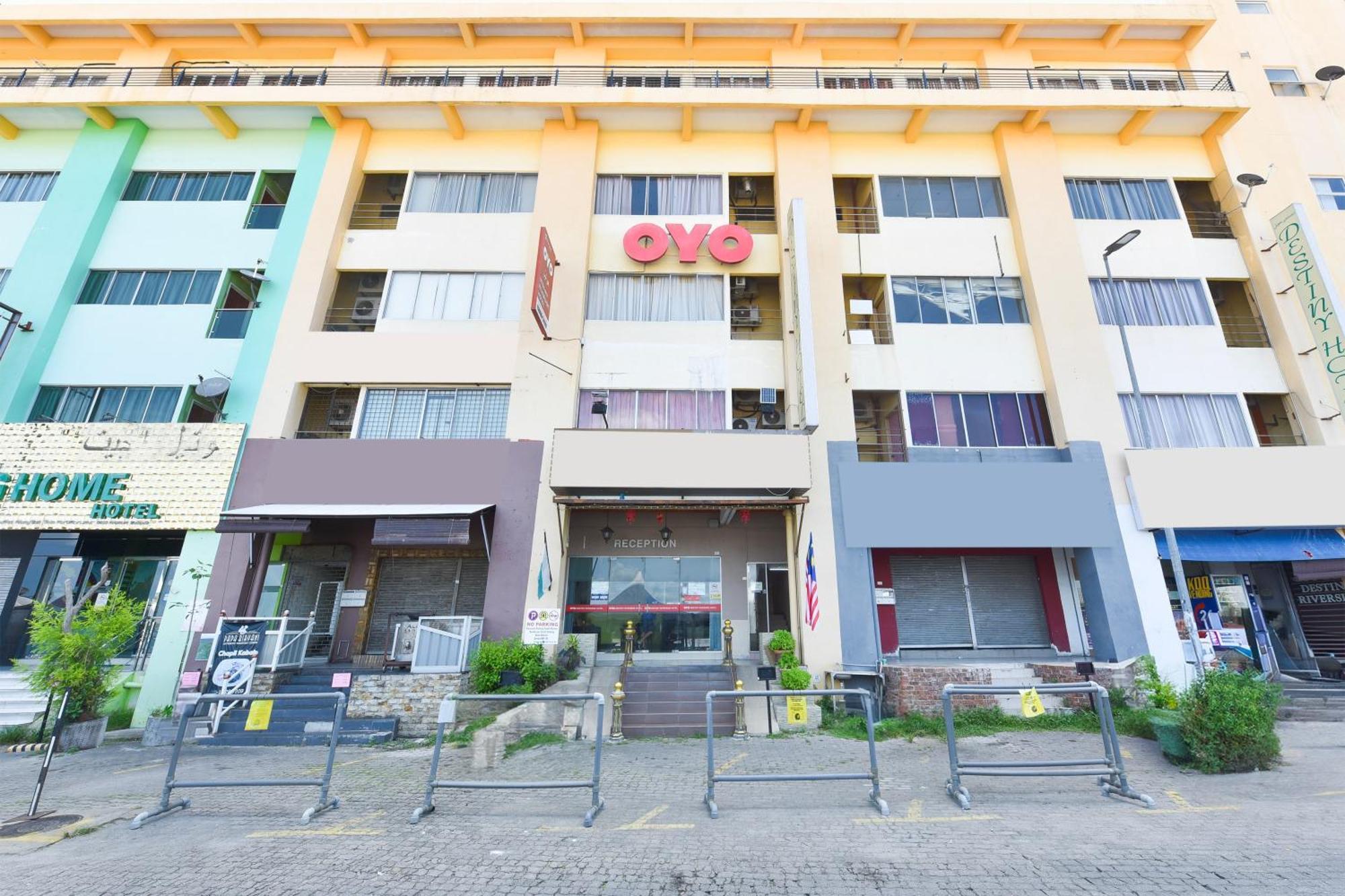 Hotel O G Home Hotel, Kota Bharu, Kelantan. Buitenkant foto