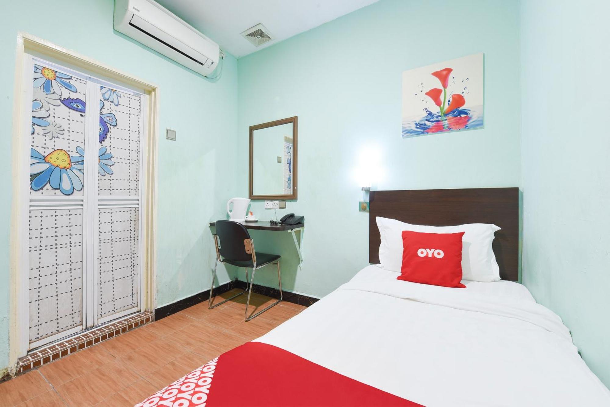 Hotel O G Home Hotel, Kota Bharu, Kelantan. Buitenkant foto
